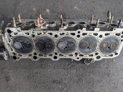 Головка блока (ГБЦ) VOLVO V70 2.5 074103373G (Вольво) ID213800138 (074103373G) фото