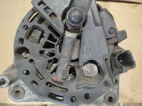 Генератор Volkswagen Passat B5 1996-2005 1.9 tdi 028903029A (Фольксваген Пассат В5) ID211032372 (028903029A) фото