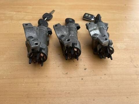 Замок зажигания Audi A2 2000-2005 4B0905851C 4B0905851B 4D0905851 4B0905851F 357905851 4B0905851 (Ауди А2) ID226847651 (4B0905851C) фото