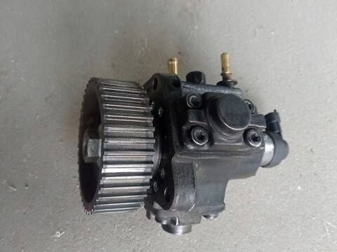 Топливный насос высокого давления (ТНВД) Fiat LINEA 1.6 D 2009-.. 0445010305 55237688 (Фиат Линеа) ID184769207 (0445010305) фото