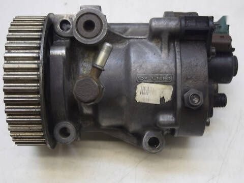 Паливний насос (ПНВТ/ТНВД) Nissan Kubistar 1.5 DCI 2003-2009 8200057225 (Ніссан Кубістар) ID221765273 (8200057225) фото