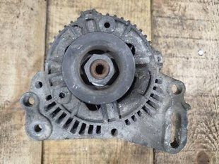 Генератор Volkswagen Passat B3 B4 1988-1996 1.6 1.8 2.0 1.9 TDI 030903023E 028903025G (Фольксваген Пассат В3 В4) ID214313846 (030903023E) фото
